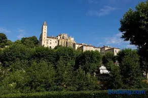 Appartement rive du Gers - Vue et parking - Image 4