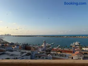 Porto Marina Seafront Penthouse Duplex - Image 3