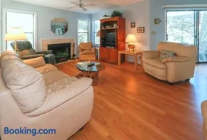 Harbour Oaks 503 - Image 1