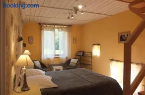 La Pierre Folle Chambres d'Hôtes - Image 3