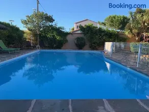 BELLE VILLA AVEC PISCINE - Image 1