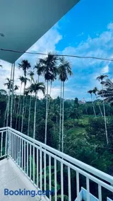 The Karlyle Homestay - Image 2