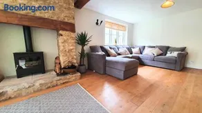 Glenfield Cottage - Secluded Luxury deep in the Oxfordshire Countryside - Image 2
