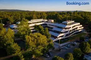 Marina Apartman Hotel - Image 3