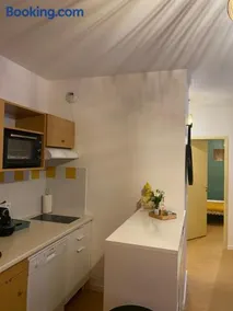 Bel Appartement Chaleureux 306 - Le Garbet - Résidence Grand Hôtel - Image 3