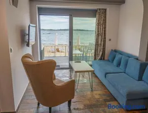Zinozis Beach Apartments - Image 3
