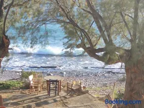 Georgoshouse Lykos beach Sfakia - Image 2