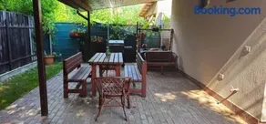 Lemon House - Image 2