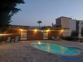 Almiris Seaside Apartments - Image 4