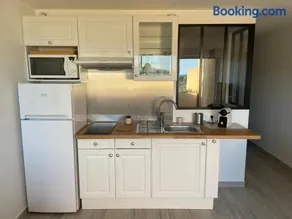 Appartement pieds dans l’eau Vue Mer Bormes Les Mimosas - Image 3