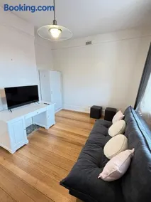 Central Sandy Bay Retreat - Image 3