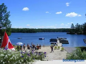 Bunkie 3 At The Lake On Muskoka Shores - Image 1