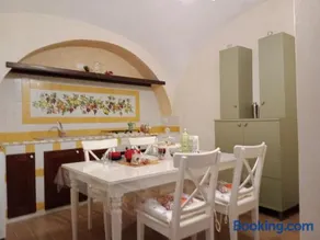 Creta Rossa - Image 1
