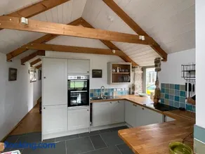Trengothal Barn - Image 4