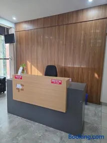 Barza Inn - Image 1