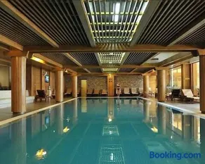 Pirin Golf Spa Condo with Mountain View - Image 2