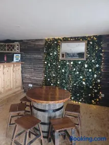 Nesswood Glamping Holiday Pods - Image 5