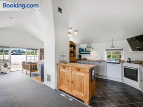 Holiday Home Reinhard - from the sea by Interhome - Image 3