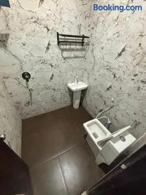 Hotel Red Diamond Residency - Image 4