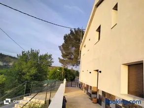 Belmont - Image 3
