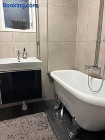 High Coast Stay Floor 1 - Image 4