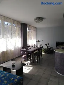 Orchid Apartment - Image 4