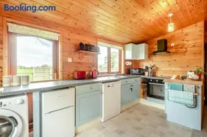 2 Bed in Otley oc-slm - Image 2