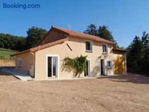 Gîte paisible 3 chambres avec cheminée et animaux admis - Image 2