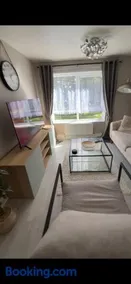 DK House - Image 2