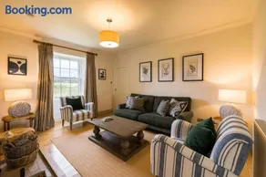 Hill View Cottage - Image 4