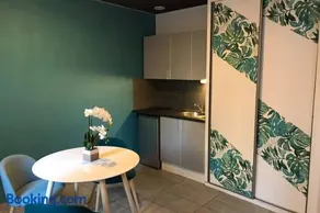 Studio cocooning à 50 m du port, classé 1 étoile - Image 2