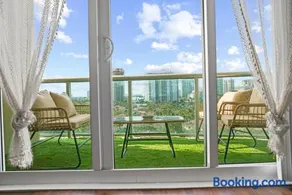 Stunning Water Views 1BR Condo with Pool and Tennis Court - Image 1