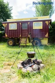 The showman wagon - Image 1