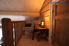 Lakeside Lodge - Image 4