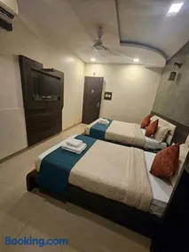 Luxury Hotel Addoree Palace - Near Mumbai Airport - Image 5