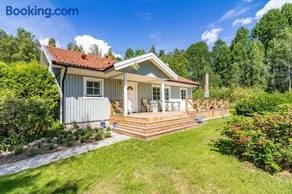 KRO823-Aelmeboda-Lidanaes-Soedergard-7 - Image 1