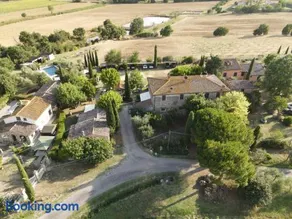 Cortona Gabolina e Turata Holiday Home - Image 2