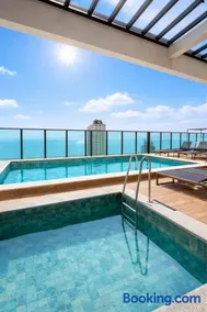 Summerview novo , 2 piscinas e 2 jacuzzis, 2 quartos Novo! - Image 1