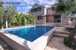 Vila Venecija - Image 2