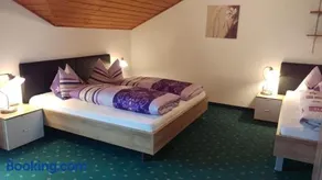 Ferienwohnungen Schnarf - Image 4