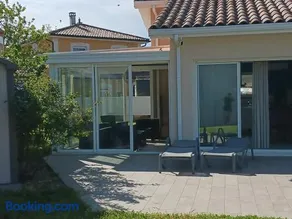 Grande maison plain pied,campagne, proche A7,parking privé, idéal pro et famille nombreuse - Image 3