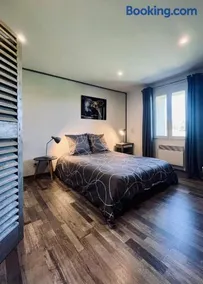 La Chambre à Tourtour - Image 1