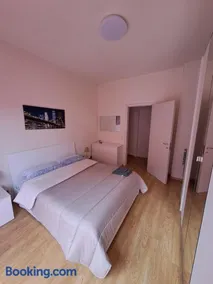 Apartment in the center of Asti - Image 4