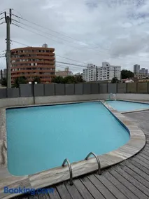 Flat pé na areia com vista para a Praia do Meio - Image 2