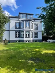 Luxury appartment in the embassy-area in Hellerup - Image 2