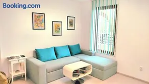 Luxury Lighthouse Golf Apartment - Image 2