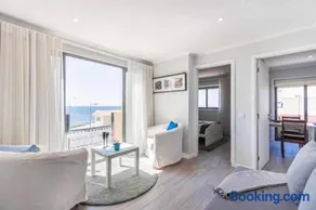 Vista Mare Beach Apartments by Porto City Hosts - Image 3