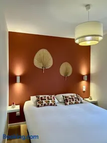 Maison de village entièrement rénovée et très grand jardin - Image 3