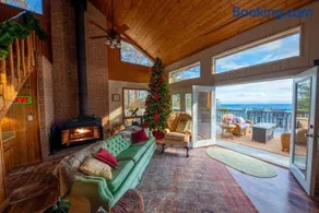 Cabin in the clouds 3BR, 2BA - Image 2