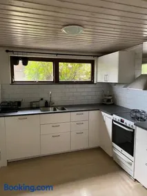Mysig lägenhet med villakänsla - Image 4